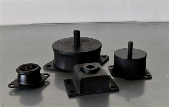 工程车用减震器