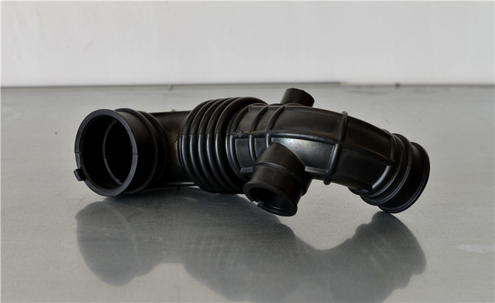 汽车涡轮增压系统用出气管2